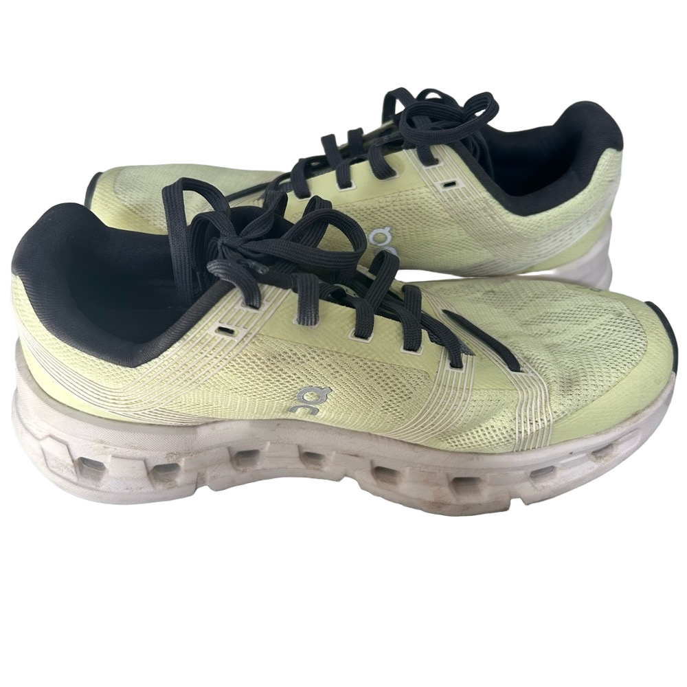 On Cloudgo Shoes - Picture 4 of 5